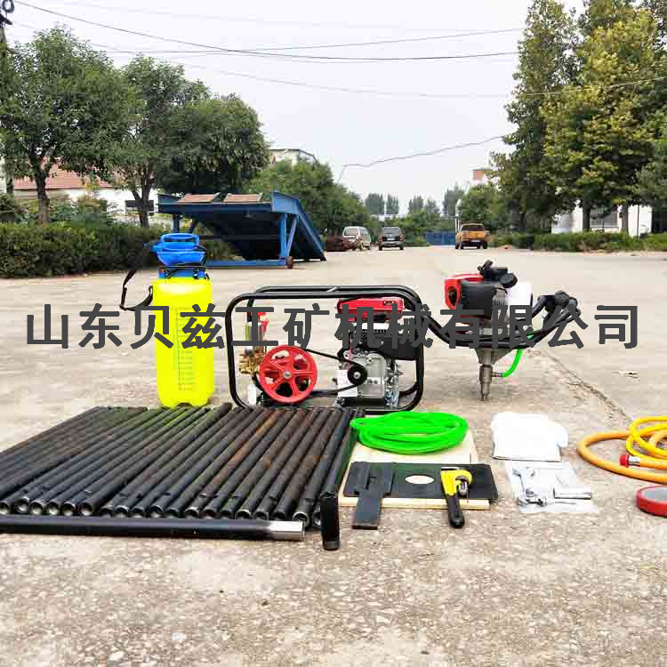 背包鉆機工作結束后不要忘記保養(yǎng)喲
